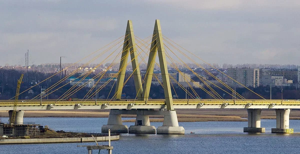 Фон: дорожный объект, мост